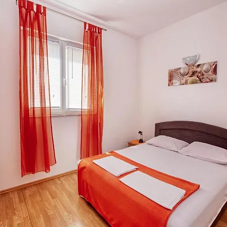Sarajevo - Two Bedroom With Terrace And Balcony Vodice
